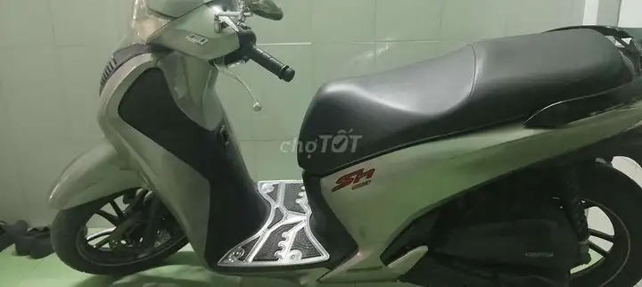 Honda SH 125i 2015, серебристый, 45 900 км