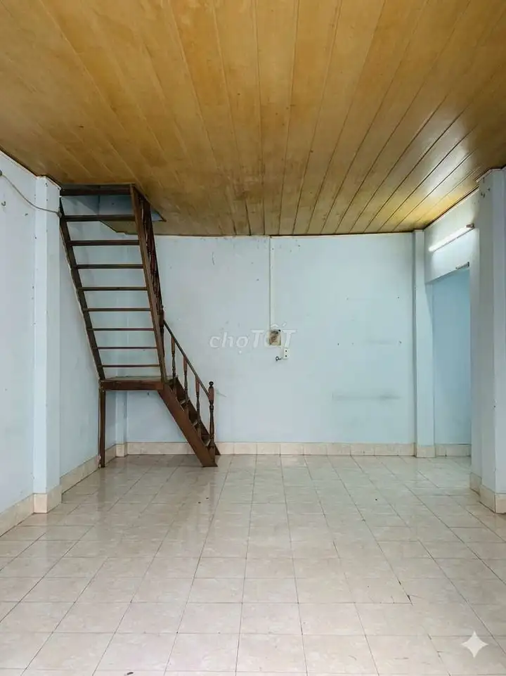 Дом в Тхань Бинь, переулок Тран Ван Куанг, 2 этажа, 36 м²