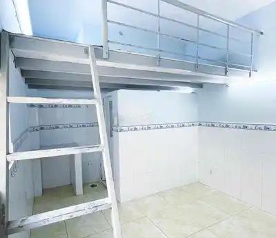 Комната с антресолью на улице Ле Ван Тхо