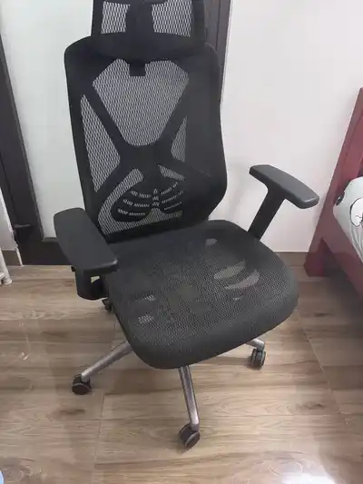 Офисное кресло Spider 02