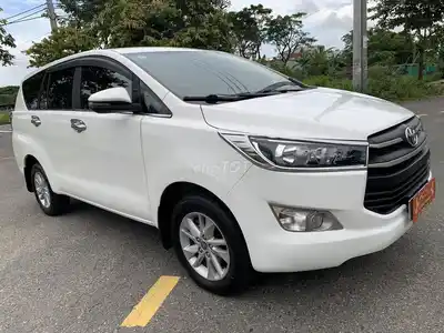 Toyota Innova 2019, отличное состояние