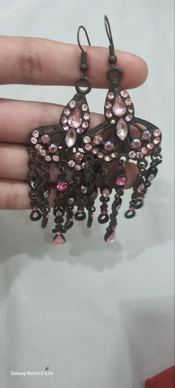 Продам!
Все вместе 250 vnd
Если по отдельности, пишите в ЛС

❤️❤️❤️