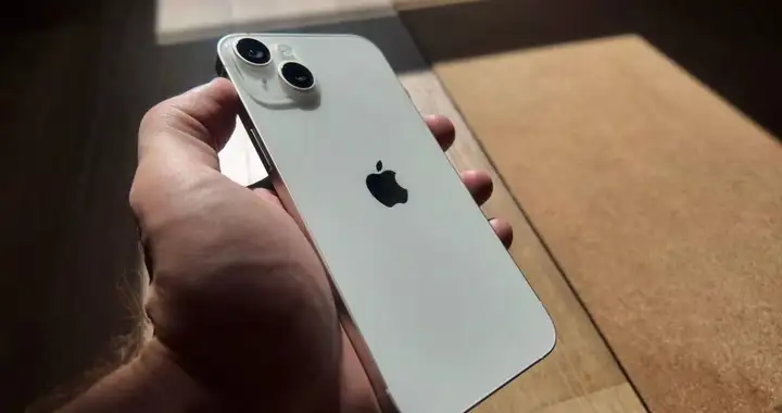 iPhone 14 Plus 128 ГБ White