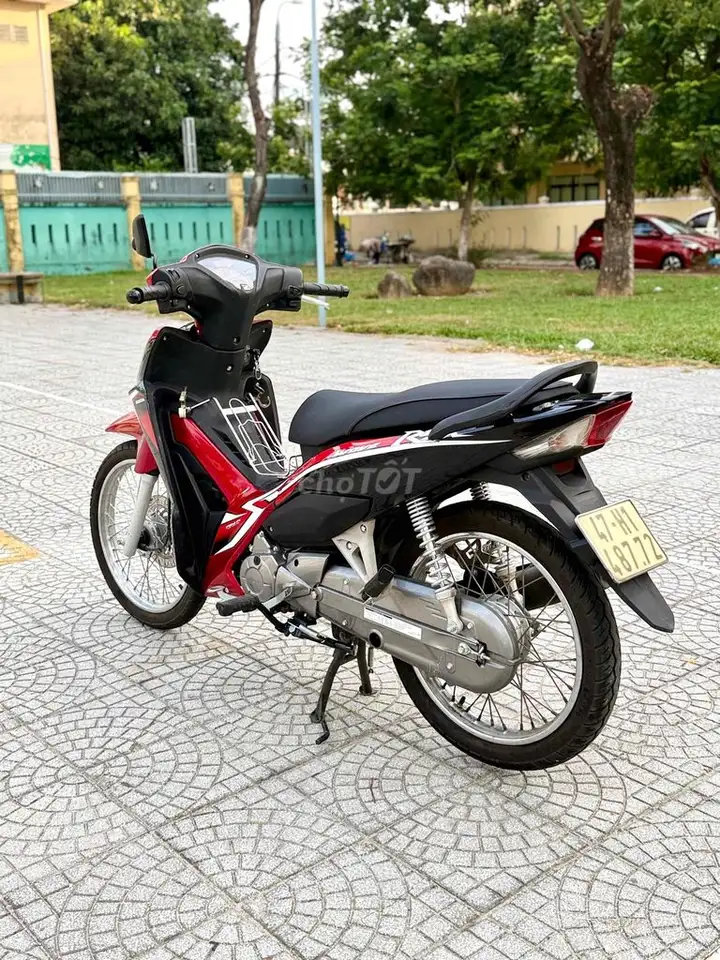 Honda Wave RSX 2019, красно-черный