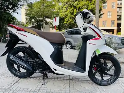 Honda Vision 110 2021 Белый, состояние отличное, как новый