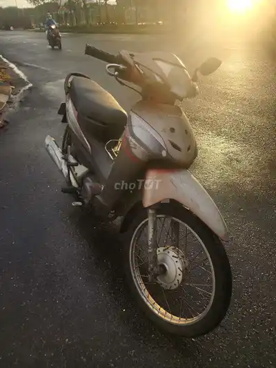 Honda Wave красный