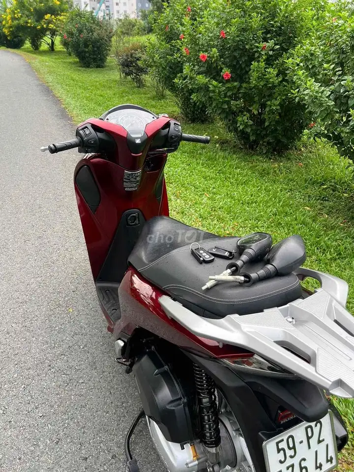Honda SHVN 150cc 2017 ABS Красный
