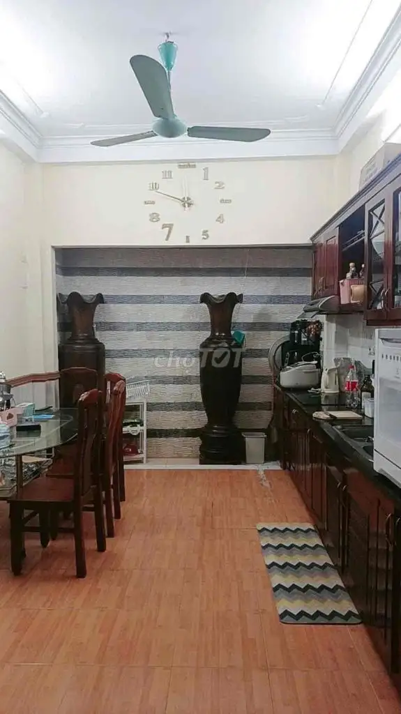 HIẾM- NHÀ XUÂN ĐỈNH- LÔ GÓC- OTO ĐỖ CỬA