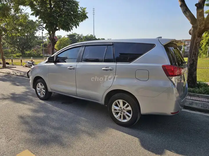 Toyota Innova 2.0E МКПП 2017. Отличное состояние. Супер качество