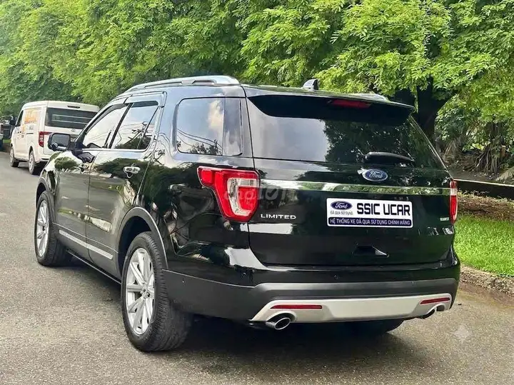 Ford Explorer 2.3L EcoBoost 2017 Черный 89.000 км