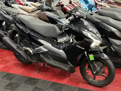 Honda Air Blade 125 2025 Full Black последний выпуск снятой модели