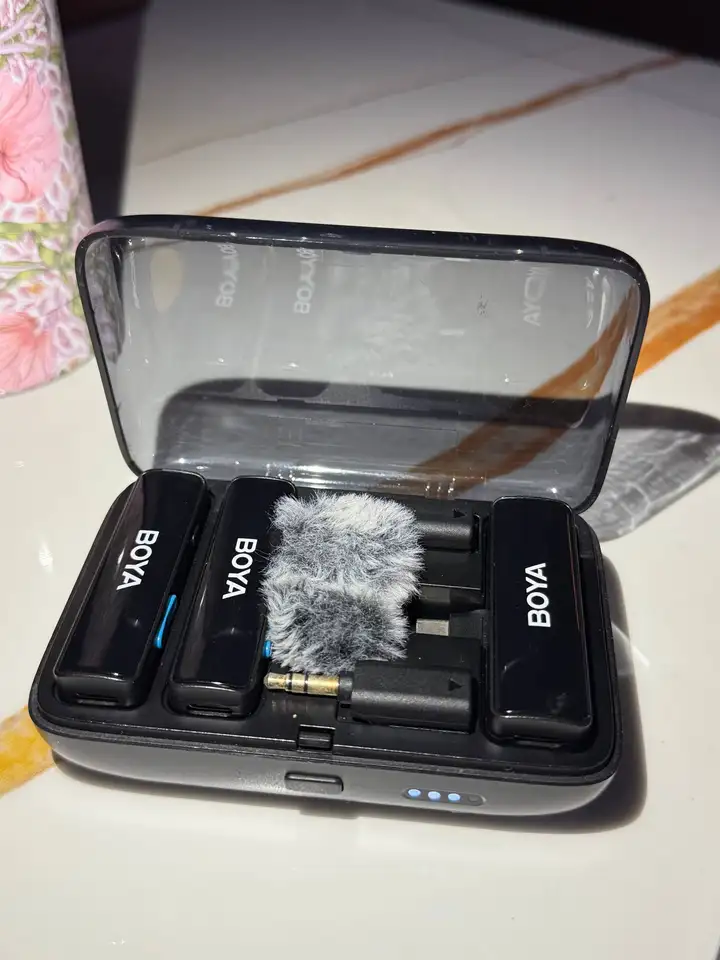BOYA Link 3-in-1 Wireless Microphones