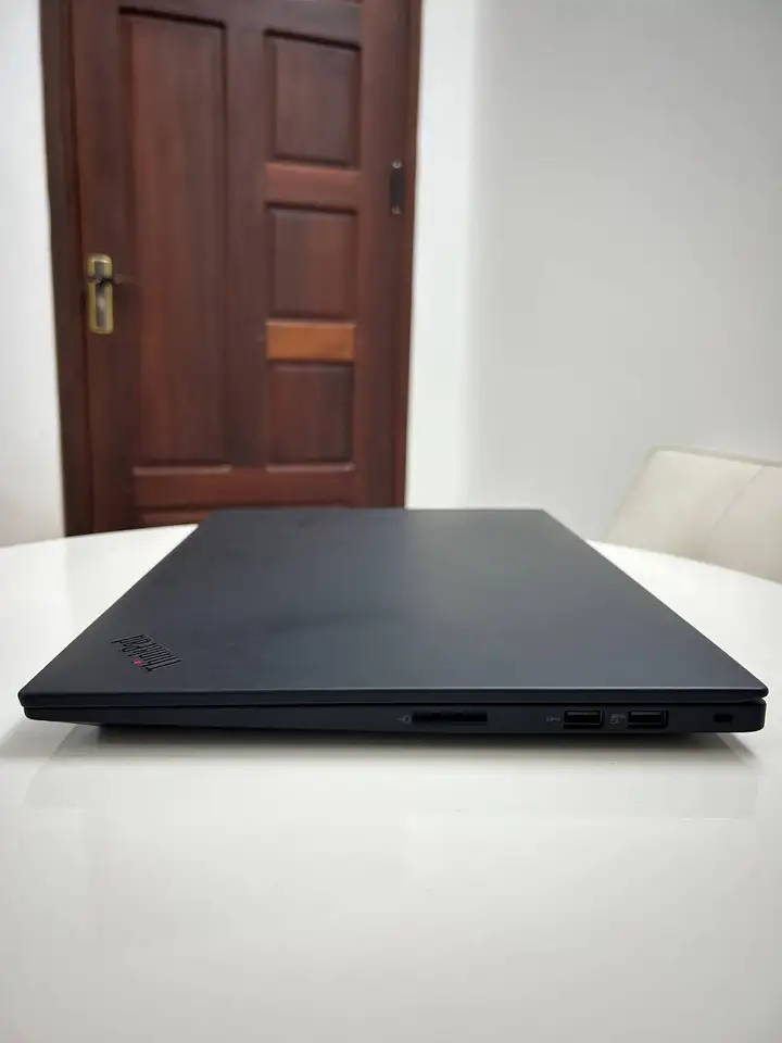 Ноутбук Lenovo ThinkPad P1 Gen 4
