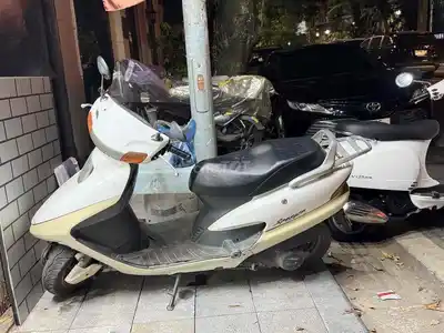 Honda Spacy белого цвета