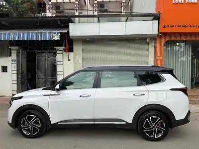 KIA CARENS 2022 SIGNATURE 7 мест белый