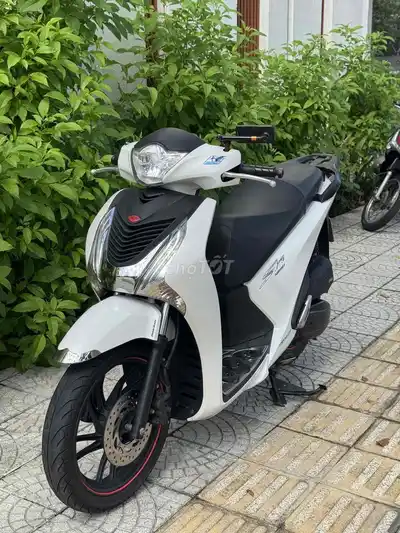 HONDA SH 125 2016 БЕЛЫЙ