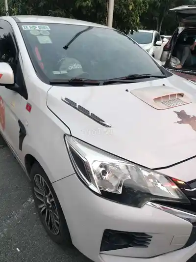 Mitsubishi Attrage MT 1.2 2022 белый механика