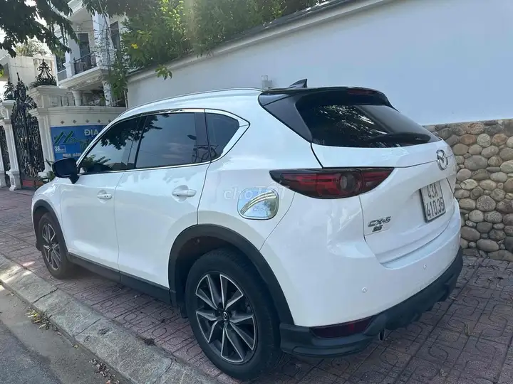 Mazda CX-5 2018 2.5 Premium Белый