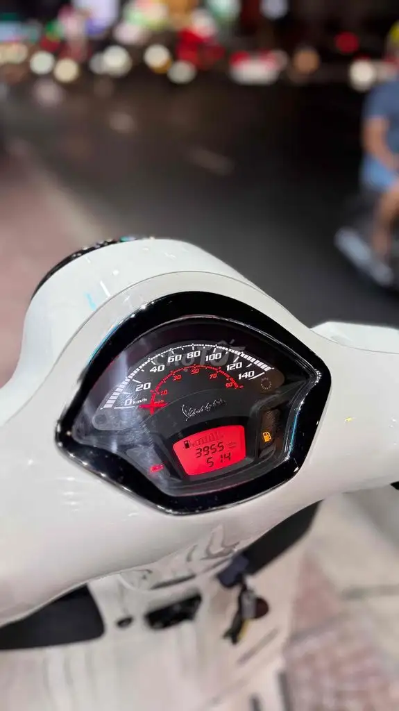 Piaggio Vespa Super GTS S150 2022 Белый