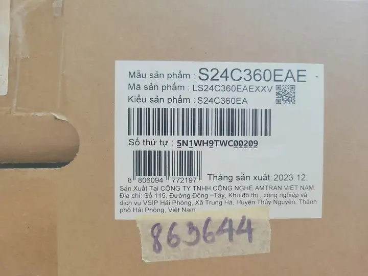 Изогнутый монитор Samsung 24" FHD (LS24C360)