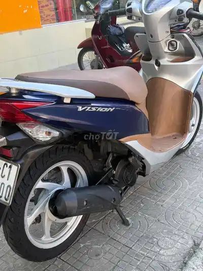 Honda Vision сине-серебристый