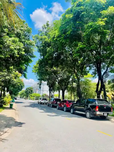Таунхаус 4 спальни Park Riverside - Lien Phuong, Округ 9, под офис