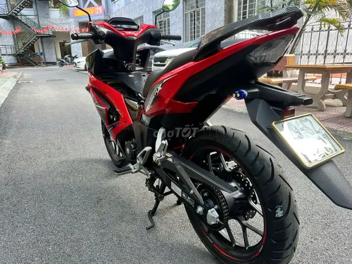 Honda Winner X Красно-черный 150cc