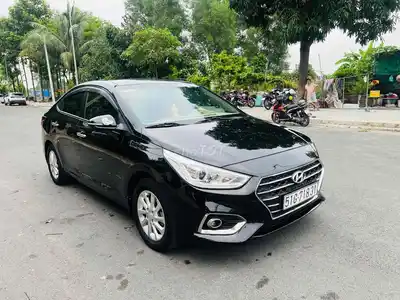 Hyundai Accent MT 2018 черная МКПП