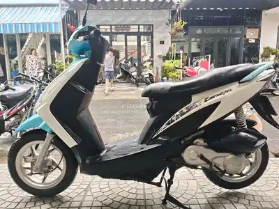 Kymco Candy 50cc сине-белый, отличный пластик, все функции