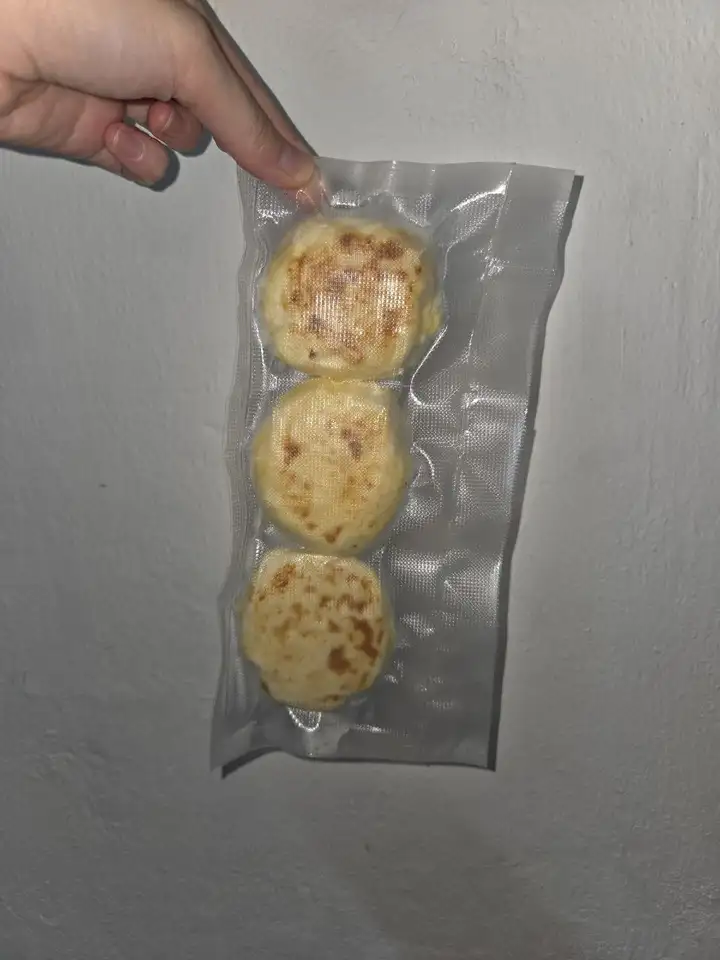 Сырники, сметана, творог домашние