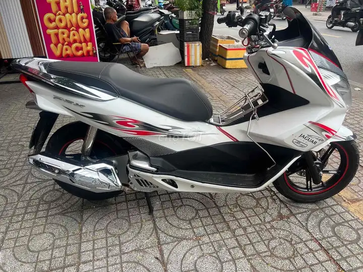 Honda PCX 2015 белый