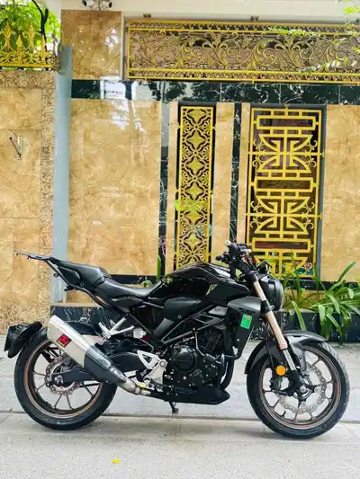 Honda CB300R ABS 286cc Черный 2022 свежий пробег