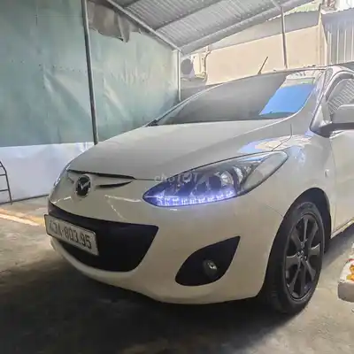 Mazda 2s 2014 Hatchback B недорого