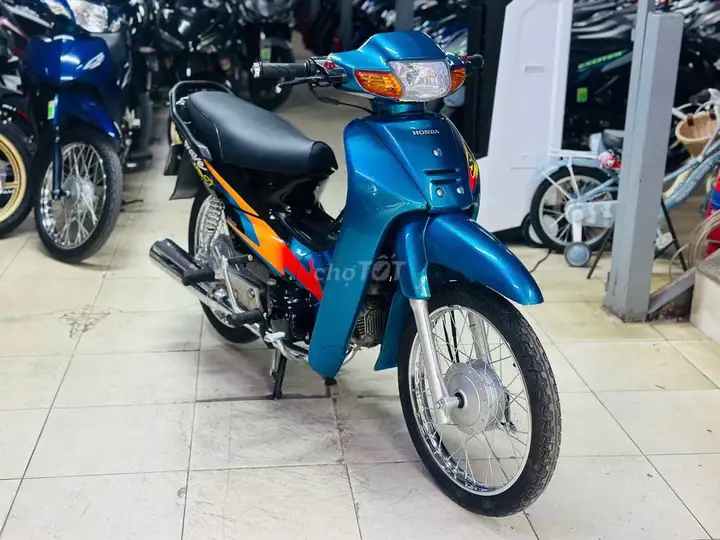 Мотосалон Thịnh Phát - Honda Wave A 100 первого поколения, синий, отличный