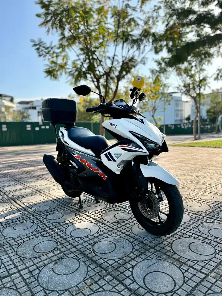 NVX 155