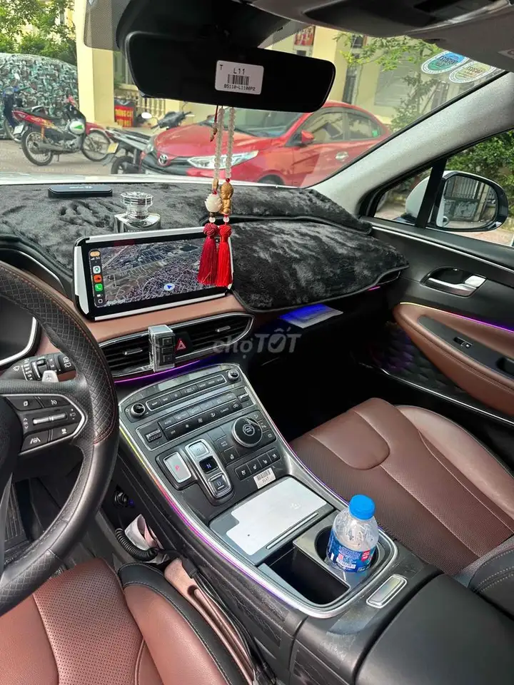 Hyundai SantaFe Premium 7 мест Белый 25 933 км