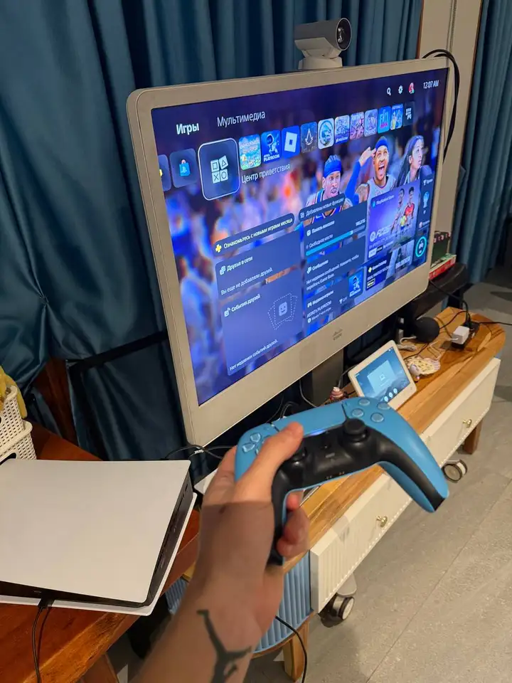 PS5 (PlayStation 5)