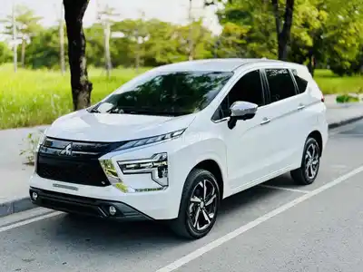 Mitsubishi Xpander 2024 Premium White