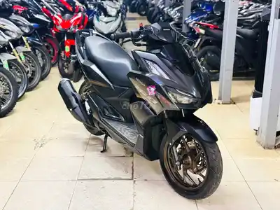 ТРЕНДОВЫЕ МОТОЦИКЛЫ - VARIO 160 ЧЁРНО-СЕРЫЙ ЦВЕТ