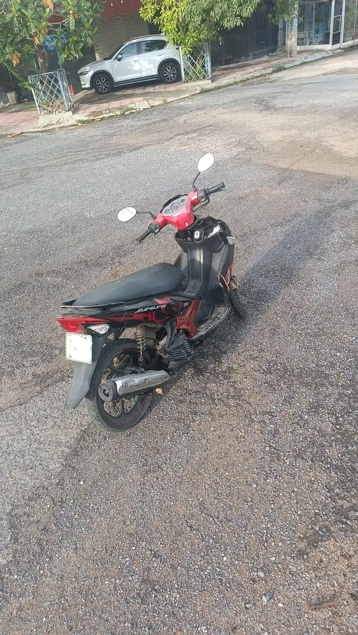 Байк Yamaha Nouvo 4