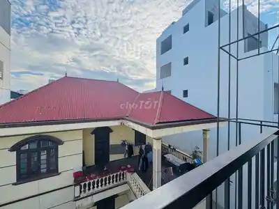 Комната на улице 15 Gốc Đề, Hoàng Mai, 5.3 млн, балкон, стиральная машина