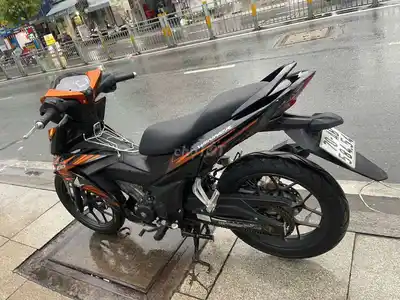 Honda Winner 2018 Черно-оранжевый 90% новый
