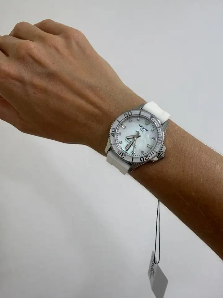 Часы Tissot Seastar 1000 женские