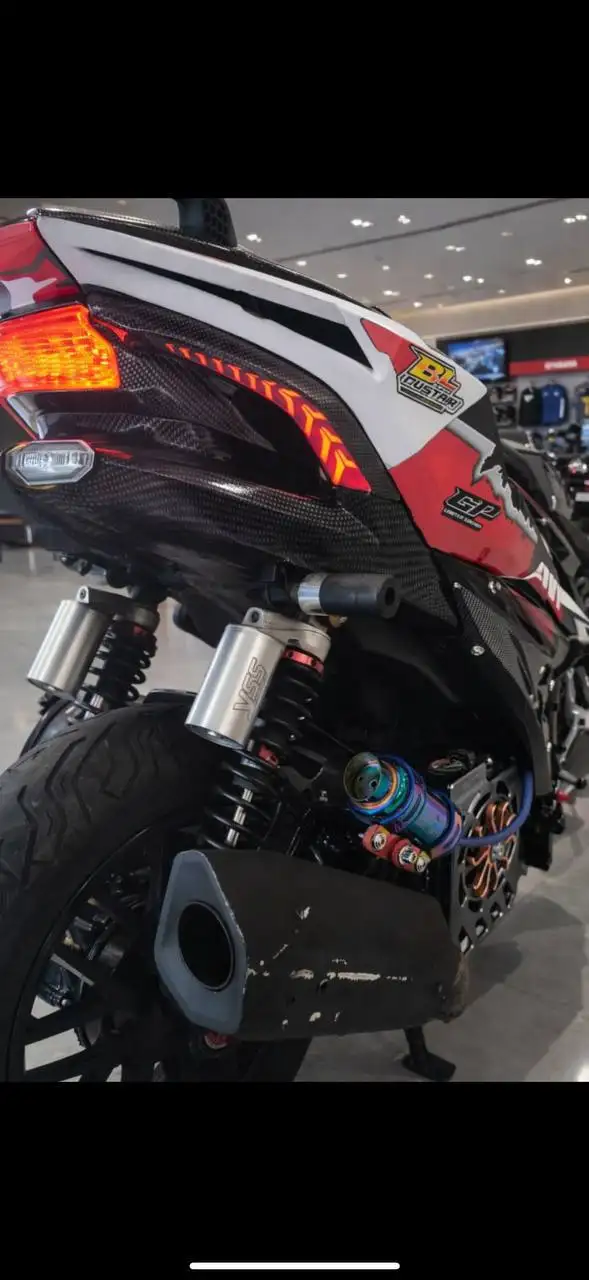 Yamaha NVX 155 в тюнинге Barracuda