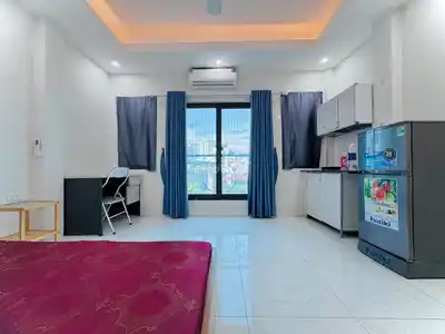 Комната в переулке 215/17 Trieu Khuc, есть балкон, цена 4 млн