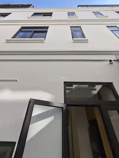 Аренда таунхауса La Vida Residences в Вунгтау, новый, с мебелью
