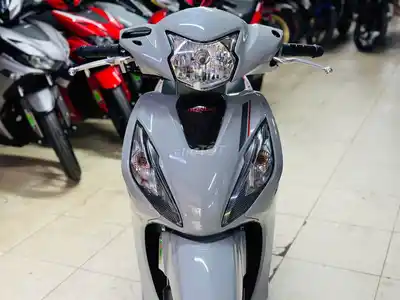 Мотосалон Thịnh Phát - Honda Vision 110 Серый Цемент 2026