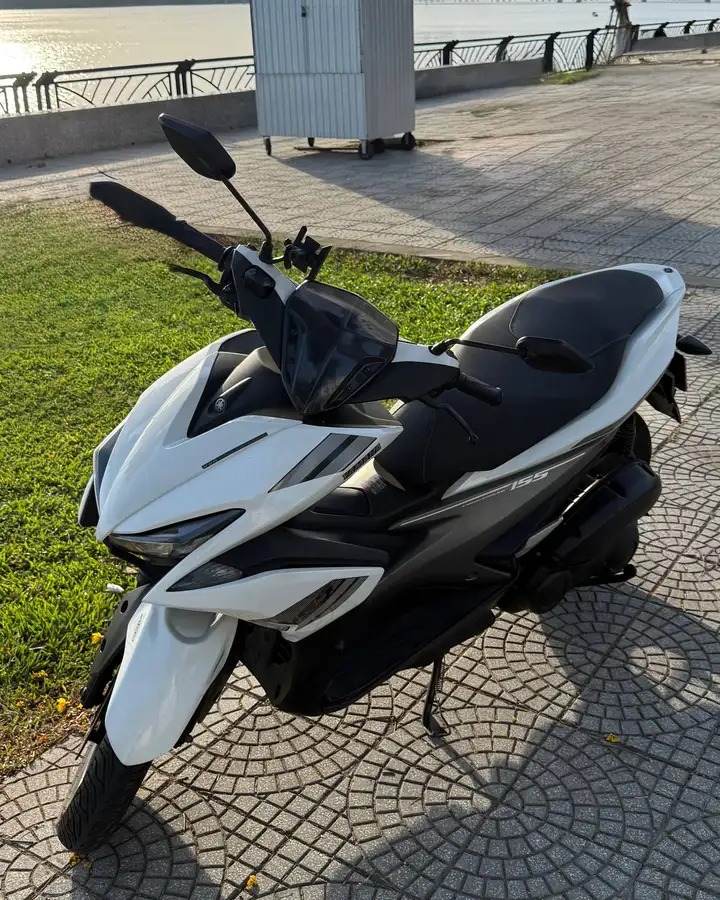Yamaha NVX 155 2017 ABS, Smart Key