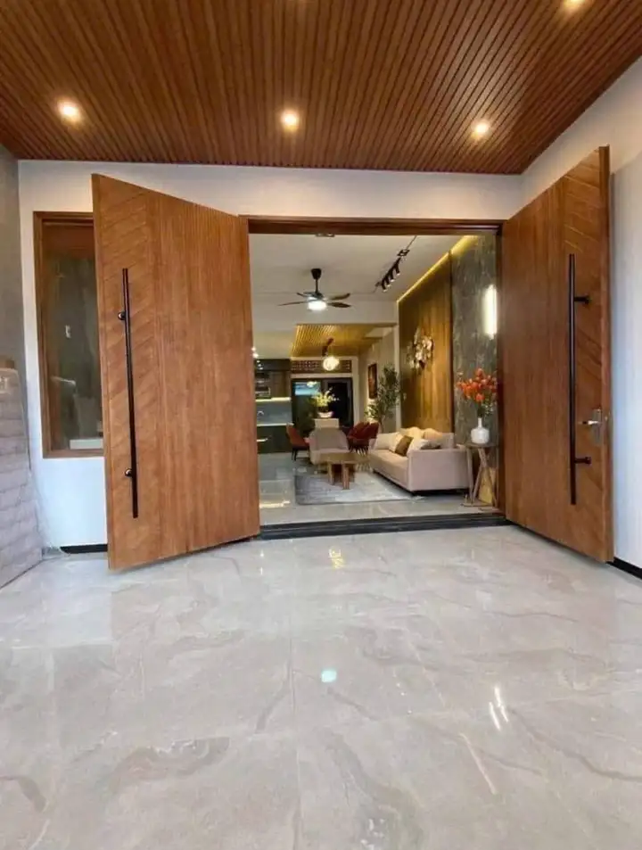 Дом 3 этажа 3 спальни 3 санузла, Hoa Khanh
