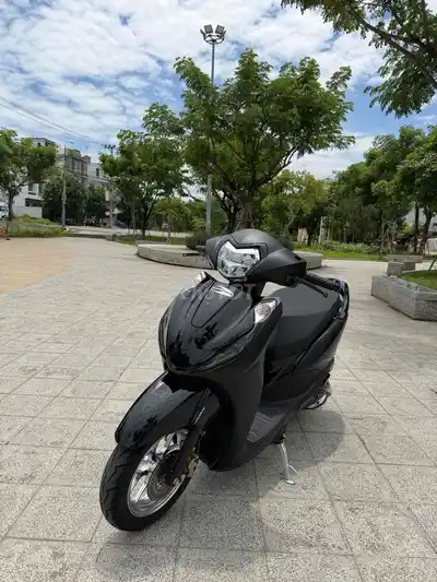 Honda Lead 2025 черный, 7xxx миль